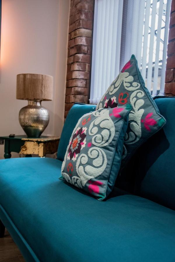 Bv Lush Apartment At Conditioning House Bradford Bradford  Eksteriør billede