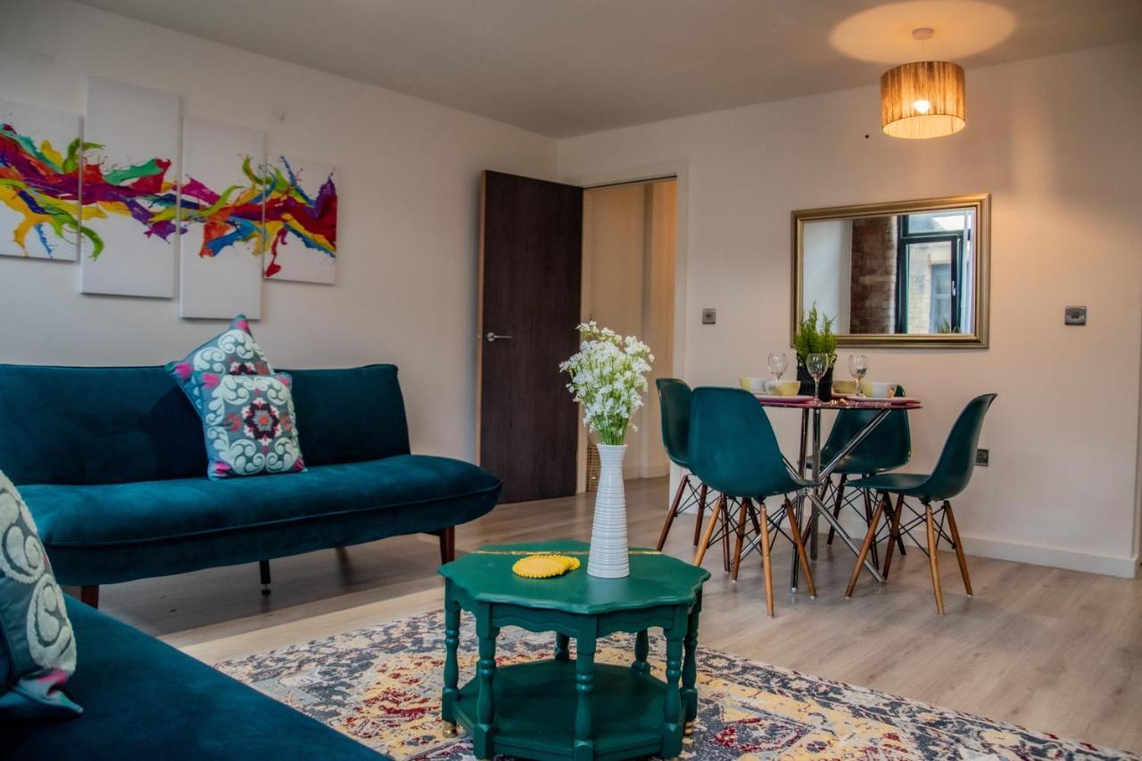 Bv Lush Apartment At Conditioning House Bradford Bradford  Eksteriør billede