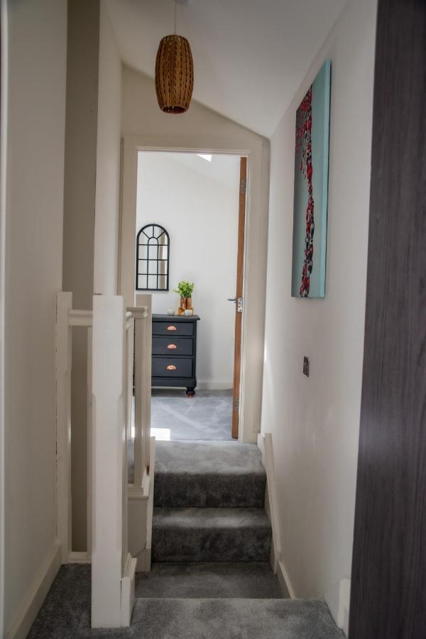 Bv Lush Apartment At Conditioning House Bradford Bradford  Eksteriør billede